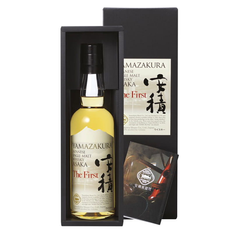 Whisky yamazakura dans son étui